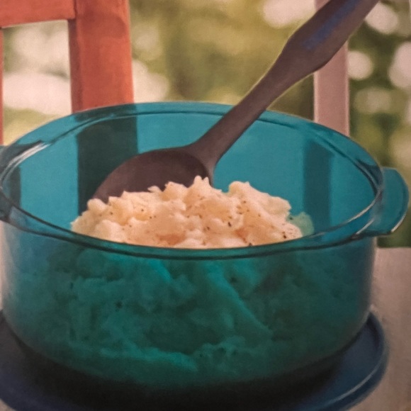 Tupperware - Picture 4 of 5